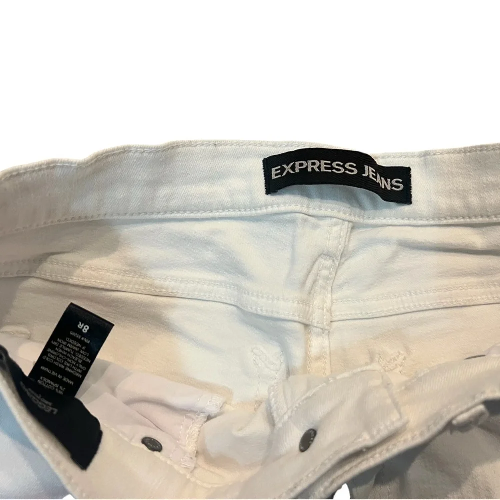 Express Women's Mid- Rise White Distressed Legging Jeans Size 8